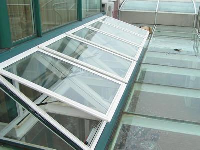 側(cè)開電動采光排煙天窗