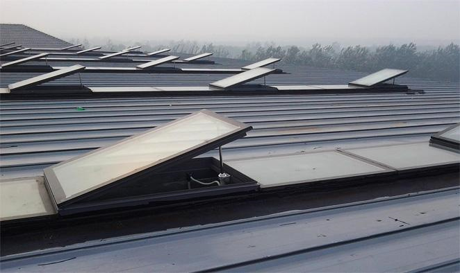 電動采光排煙天窗